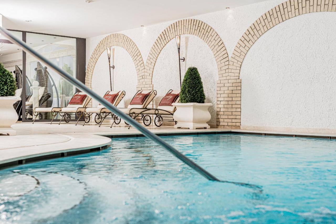Savoy Dolomites Luxury & Spa Hotel Selva di Val Gardena Zewnętrze zdjęcie
