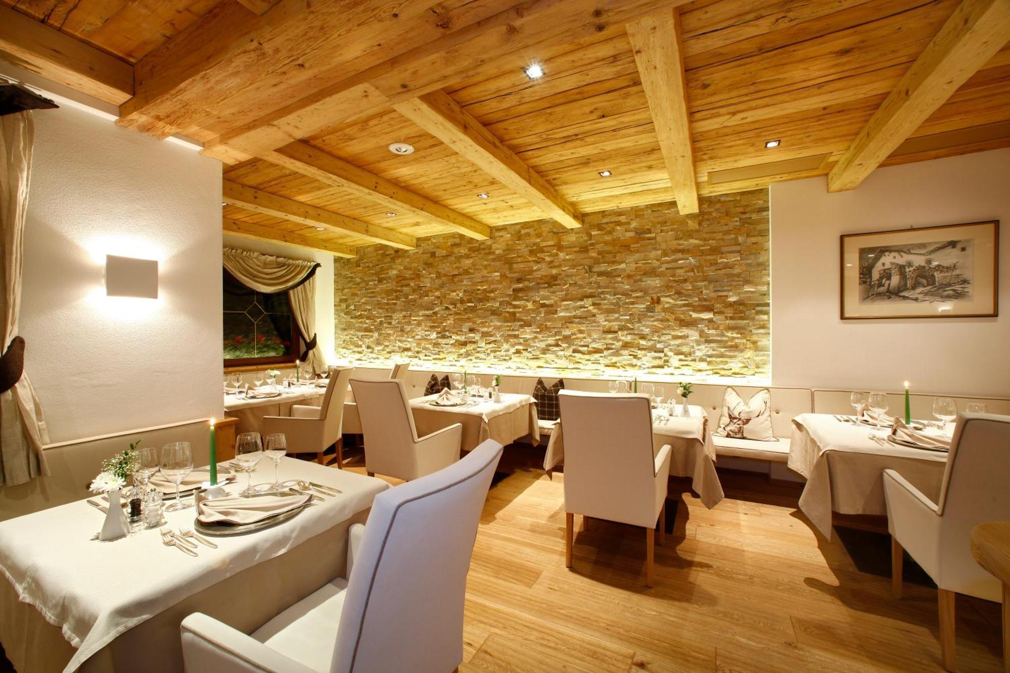 Savoy Dolomites Luxury & Spa Hotel Selva di Val Gardena Zewnętrze zdjęcie